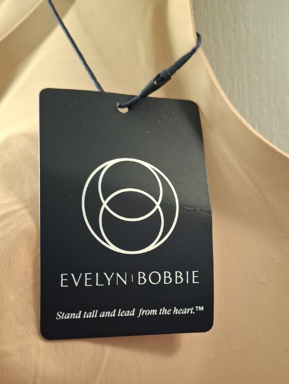 Evelyn & Bobbie Defy Bra Tank NWT Size Large - Picture 2 of 5